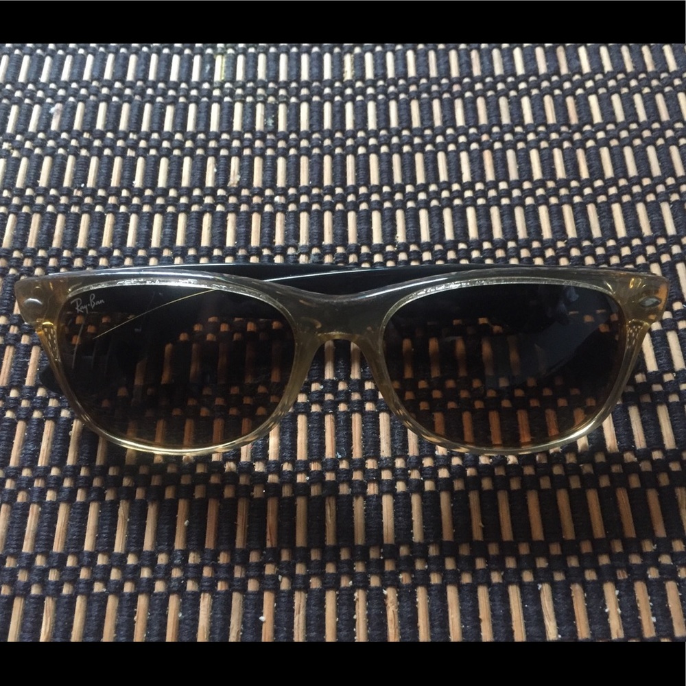 Ray-Ban sunglasses - Wayfarer